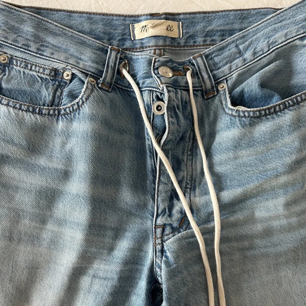 Madewell Low Slung Baggy Jeans: Airy Denim Edition - Picture 8 of 12